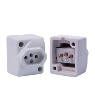 1-4820-tomada-industrial-porcelana-25a-sobrepor-Distriforte-0.webp